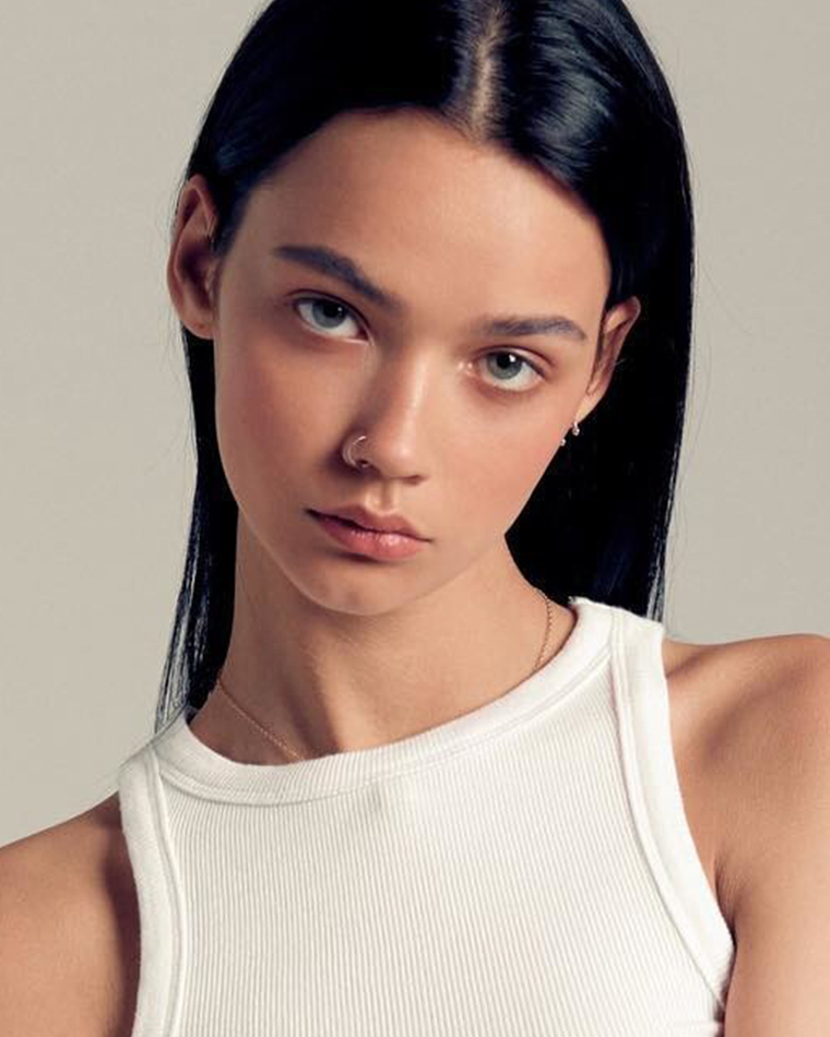 모델 이미지